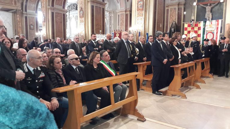 Fico,Conte,Trenta,Lezzi (dx) con i famigliari 8