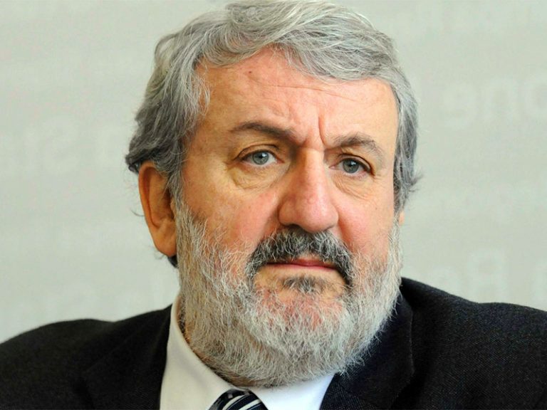 Michele Emiliano.