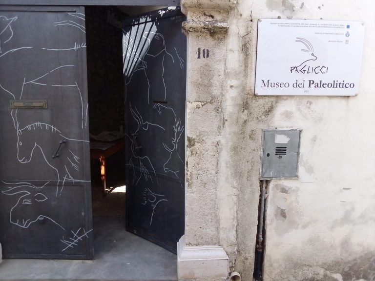 Apre il Museo di Grotta Paglicci e del Paleolitico del Parco Nazionale del Gargano. Si attendeva da oltre un ventennio nella piccola Rignano Garganico, ora è realtà.