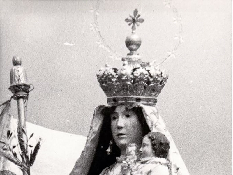 L'antica corona della Madonna di Cristo rubata e mai più ritrovata.
