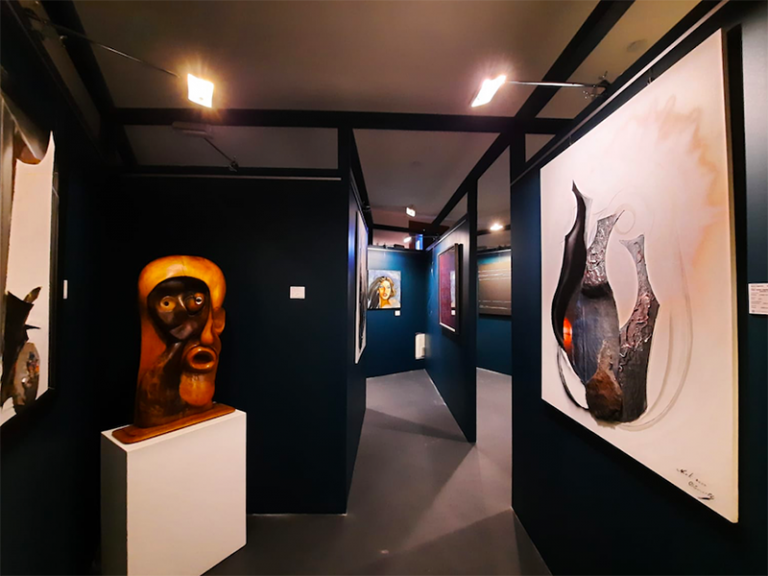 I capolavori di Nick Petruccelli in mostra a Venezia.