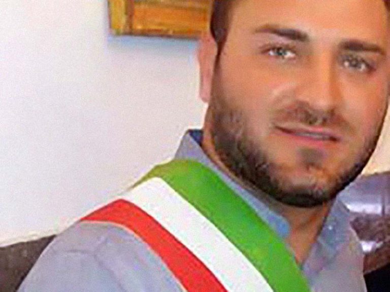 Il sindaco Luigi Di Fiore risponde al movimento Uniti per Rignano: abbiamo lavorato bene.