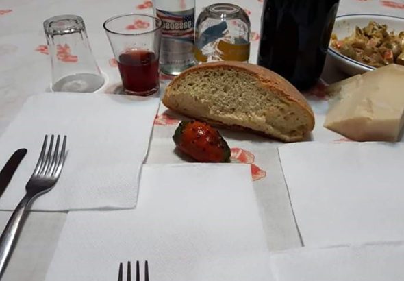 TavolaImbanditaMorti